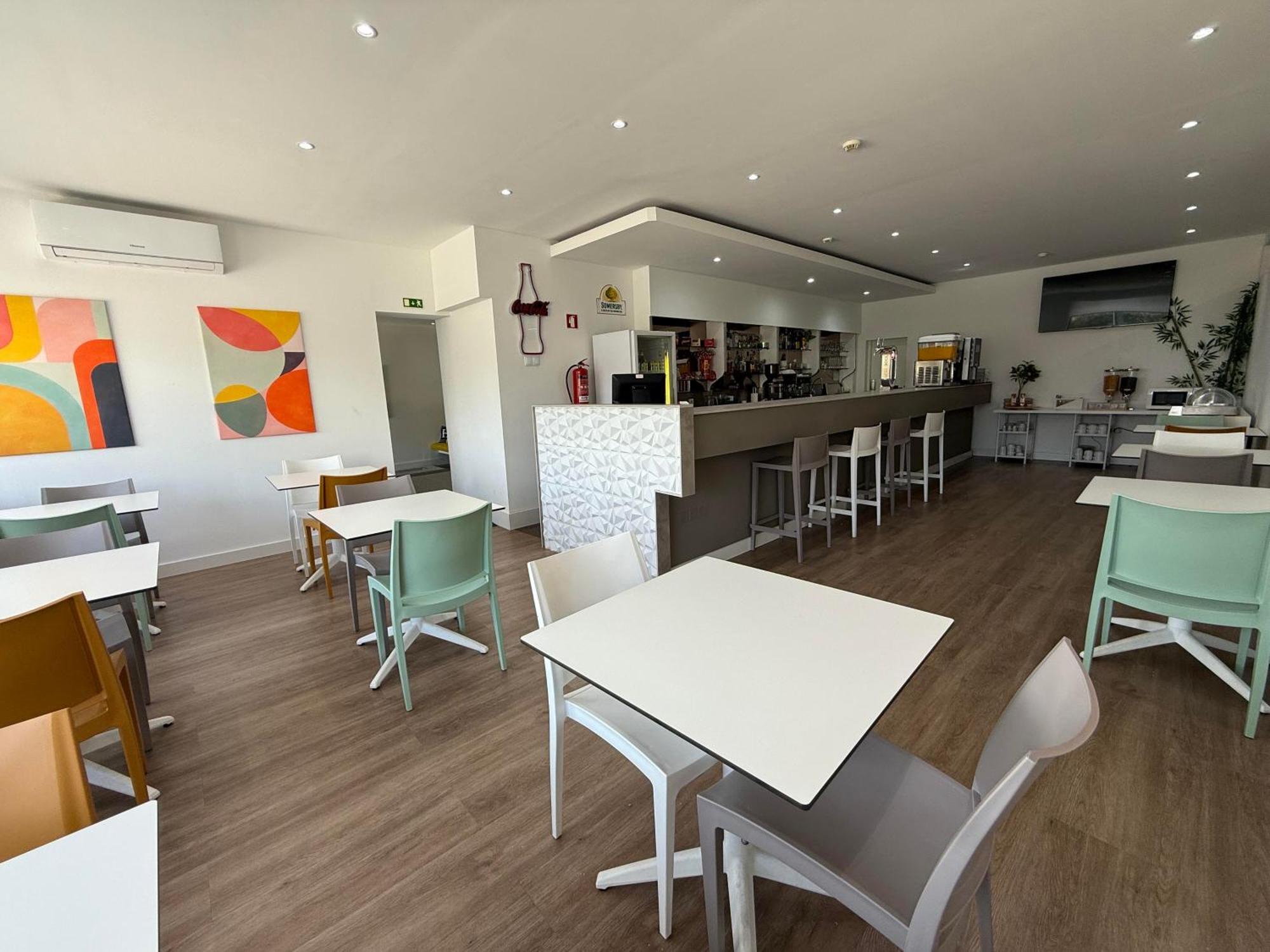 Residencial Dona Teresa Hotel Maía Eksteriør billede