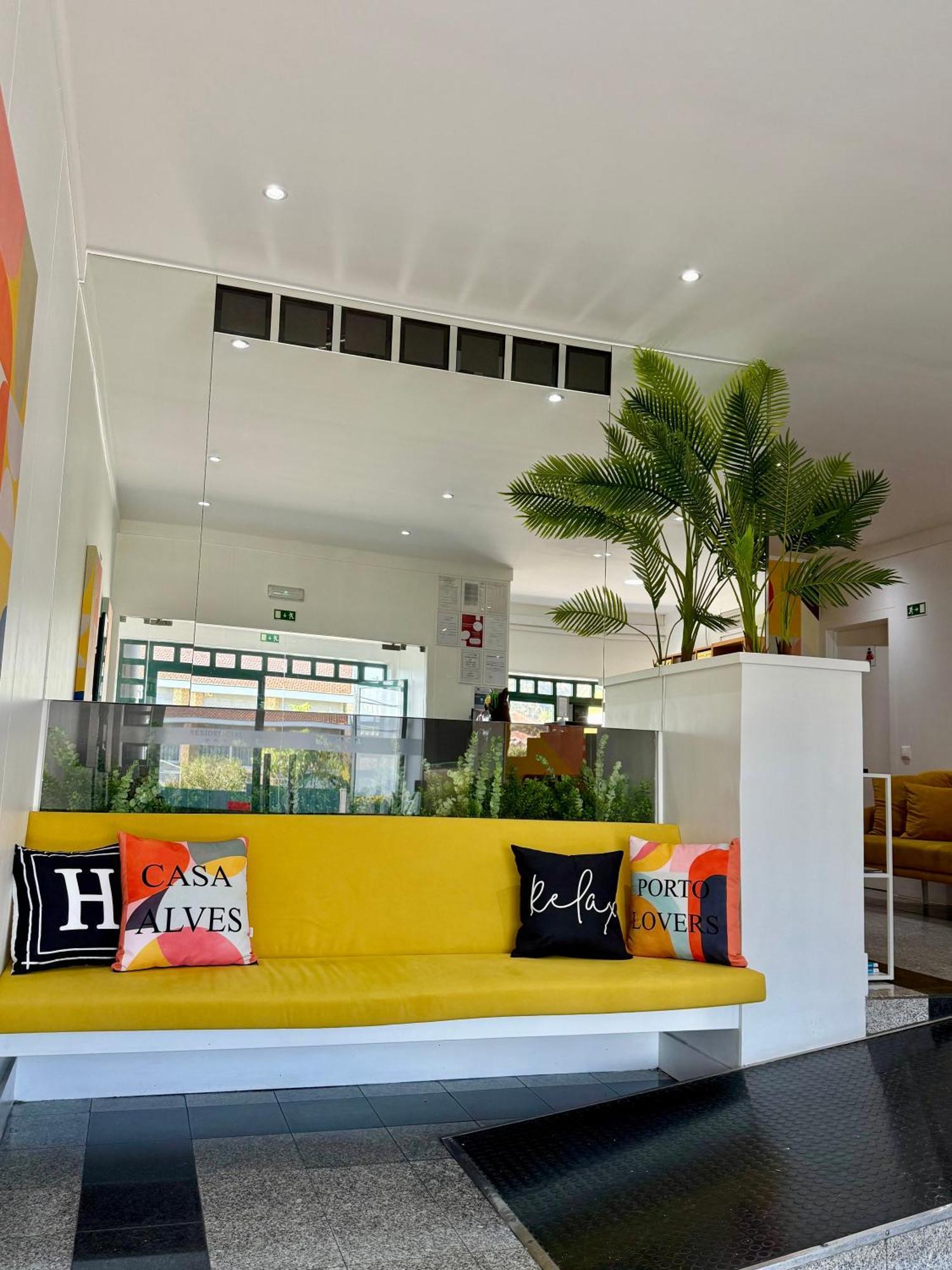 Residencial Dona Teresa Hotel Maía Eksteriør billede